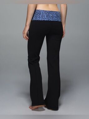 Lululemon Groove Pant II *Full On Luon (Roll Down) - Black/Ace Spot Lullaby